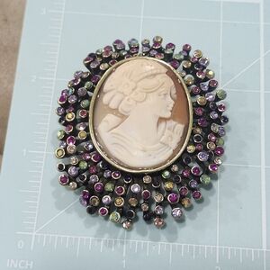 Amedeo Rhinestone Surrounded Cameo brooch